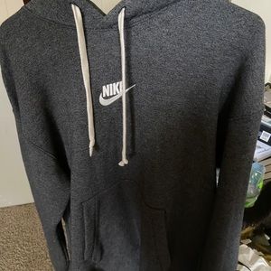 Heather Grey Nike sweatshirt